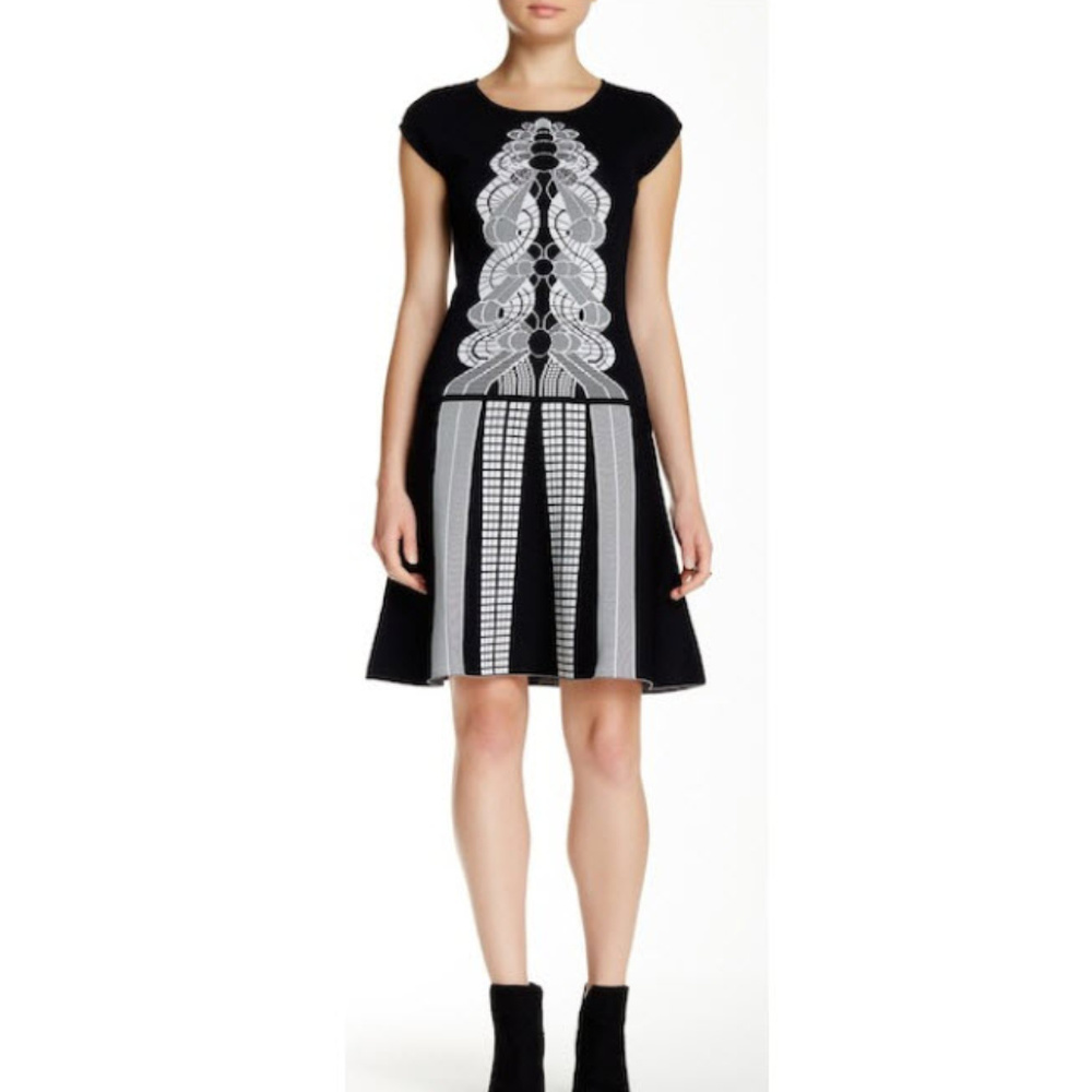 Max Studio Cap Sleeve Fit 'n Flare Sweater Dress L
